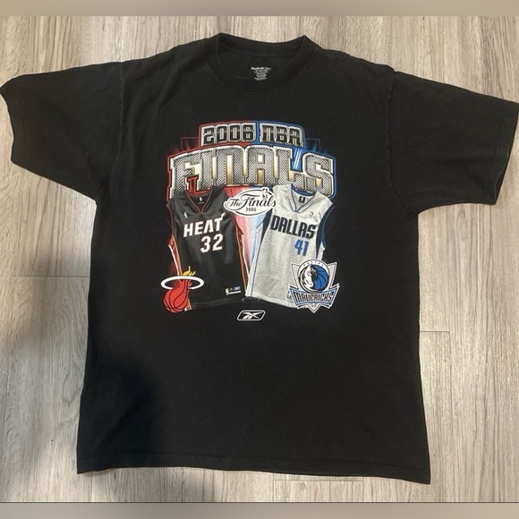 NBA shirt - Picture 1 of 3